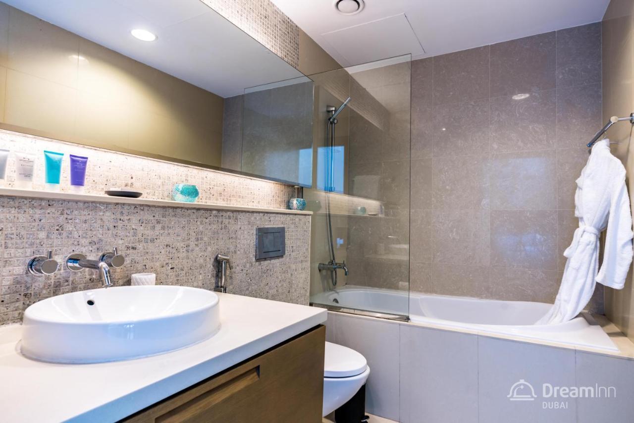 Dream Inn Apartments - Claren Downtown دبي المظهر الخارجي الصورة